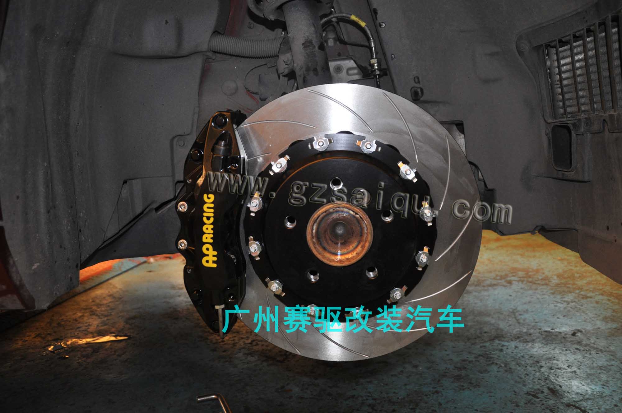 寶馬E93升級AP9040剎車系統(tǒng)