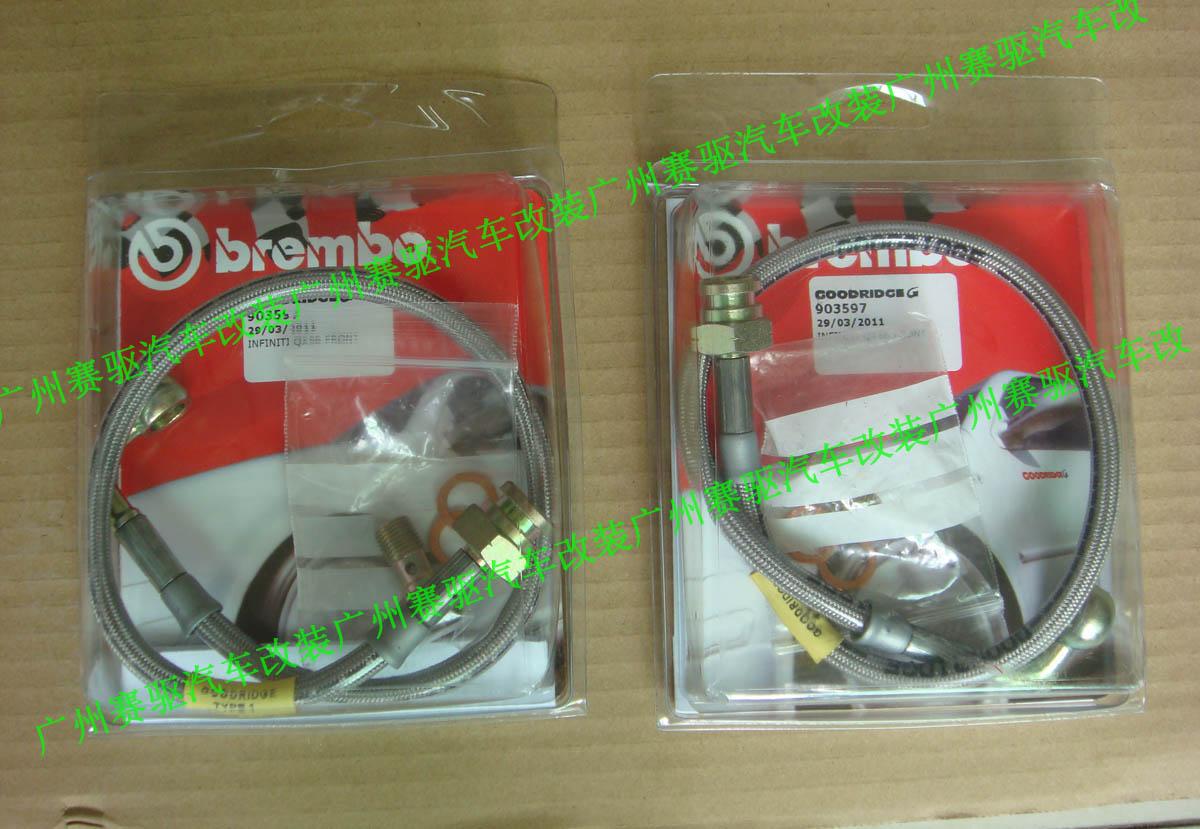 英菲尼迪FX35改裝意大利BREMBO競(jìng)技版8活塞剎車(chē)卡鉗套裝