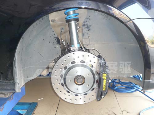 高爾夫GTI前剎車升級(jí) AP5200剎車鮑魚 配330mm*28mm 