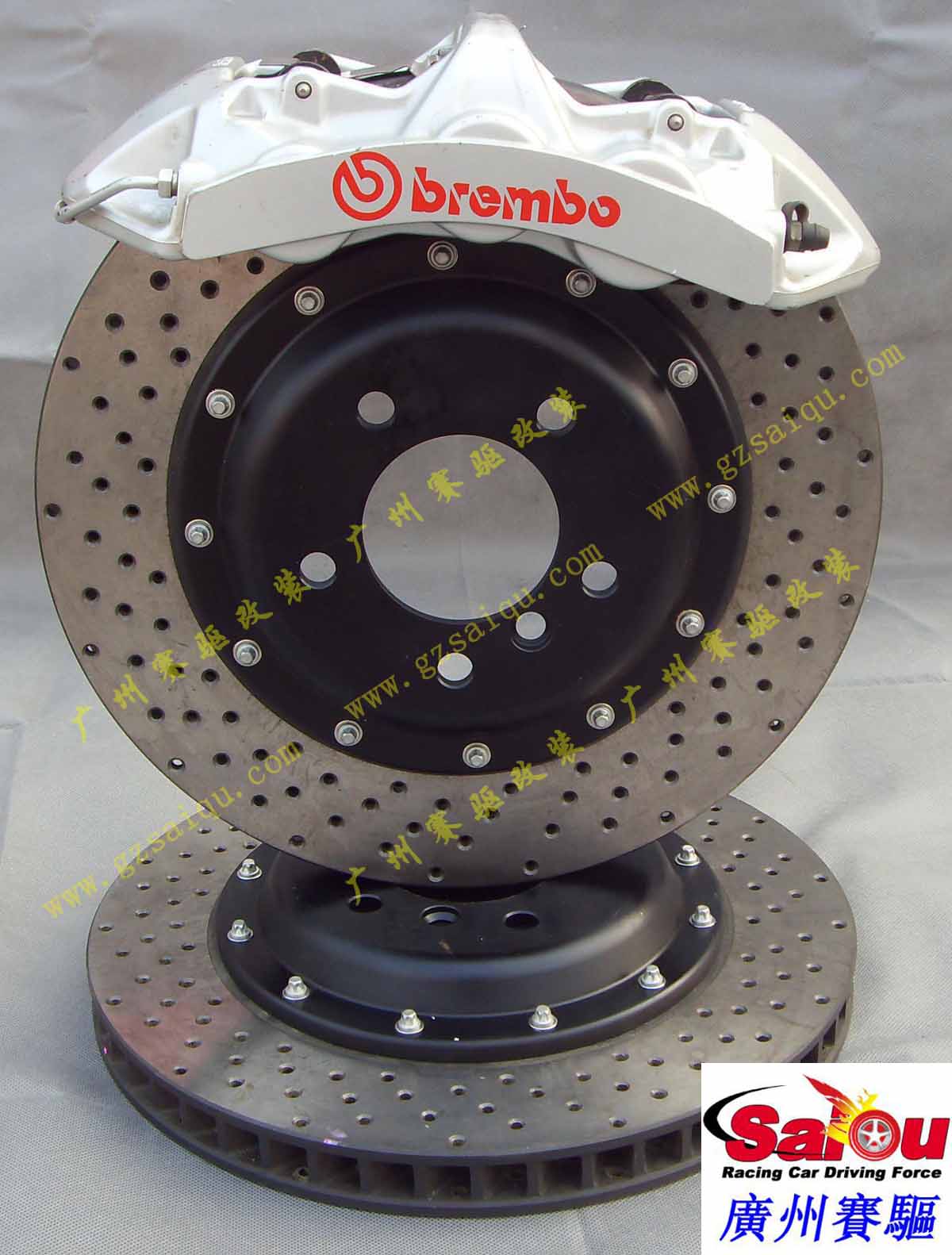 銀色GT6活塞剎車(chē)套裝